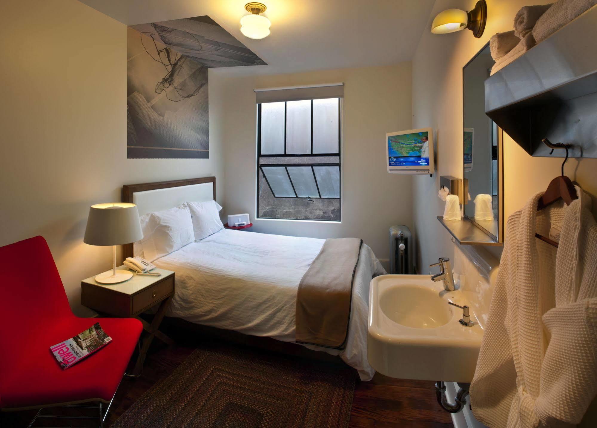Commodore Hotel อัสตอเรีย ภายนอก รูปภาพ